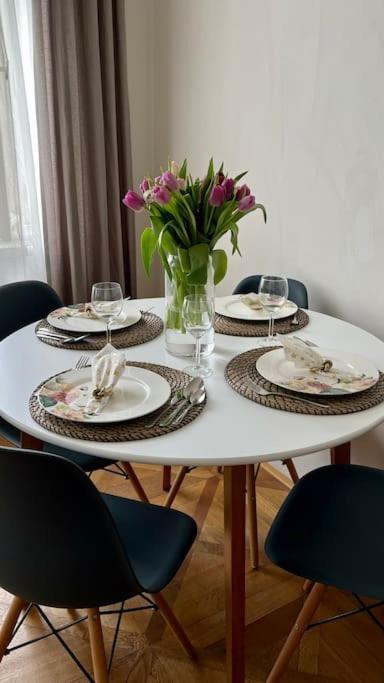 Exclusive Apartment Near Kafka'S Head Praga Exterior foto